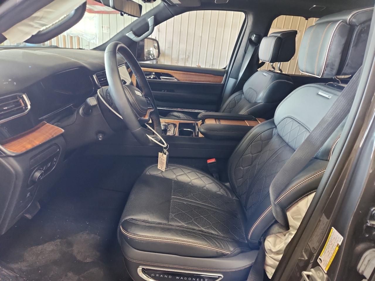 2023 Jeep Grand Wagoneer Series Iii - Фото 7