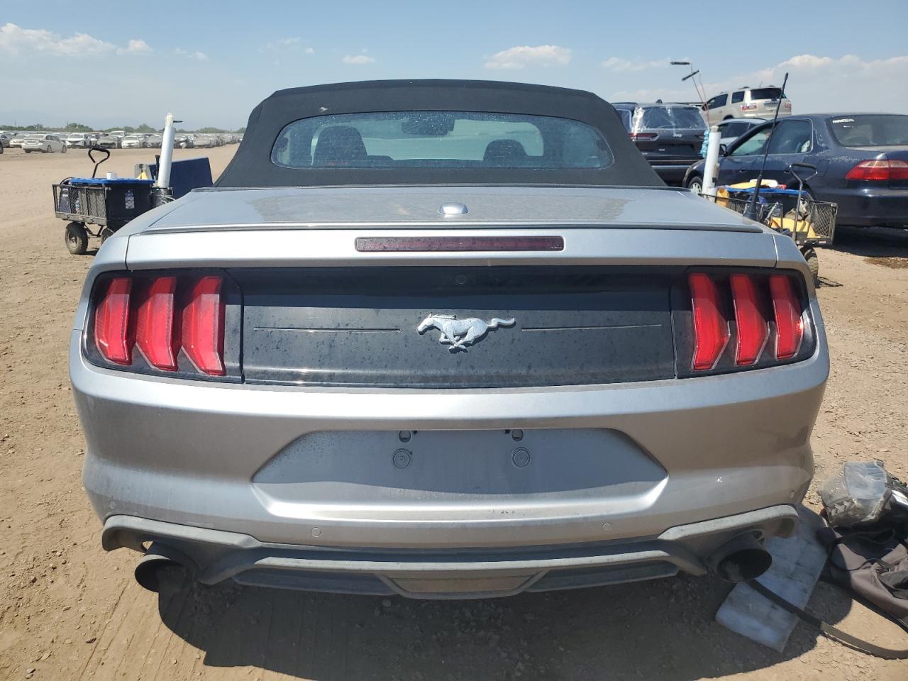 2023 Ford Mustang - Фото 6