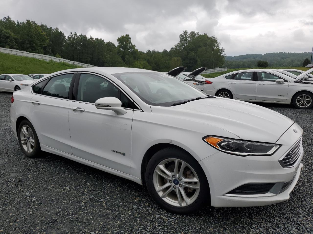 2018 Ford Fusion Se Hybrid - Image 4