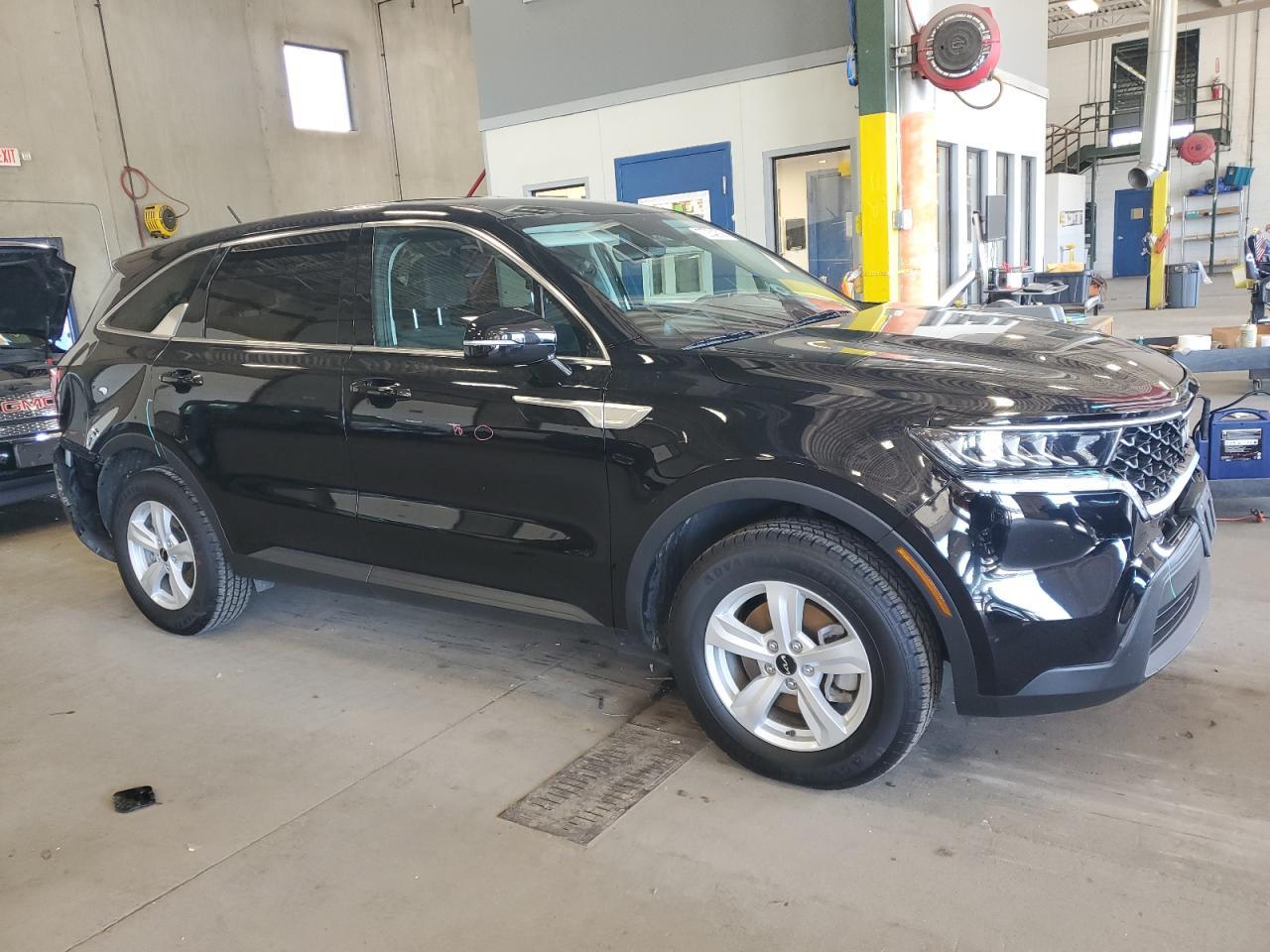 2023 Kia Sorento Lx - Фото 4