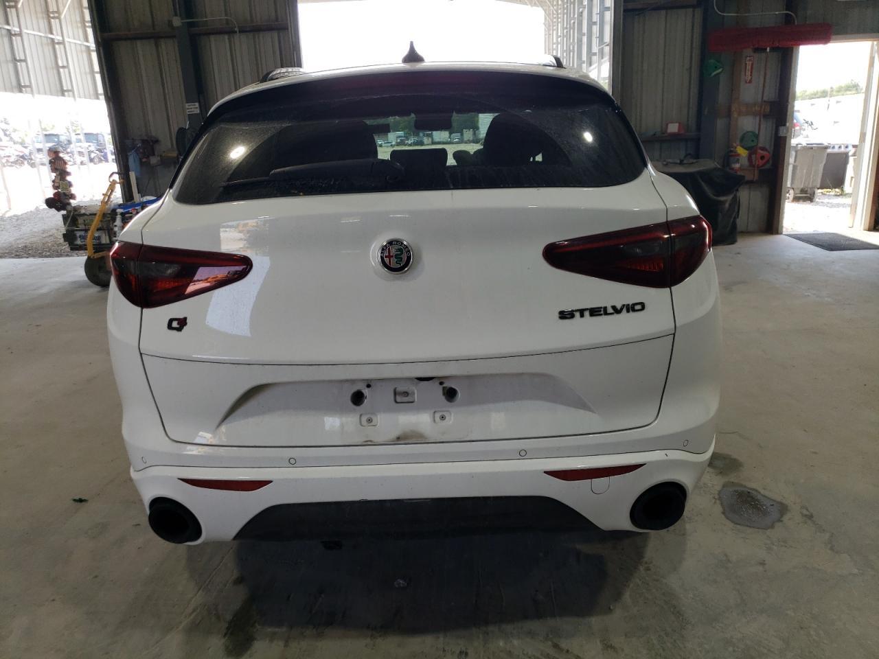 2020 Alfa Romeo Stelvio Ti - Фото 6