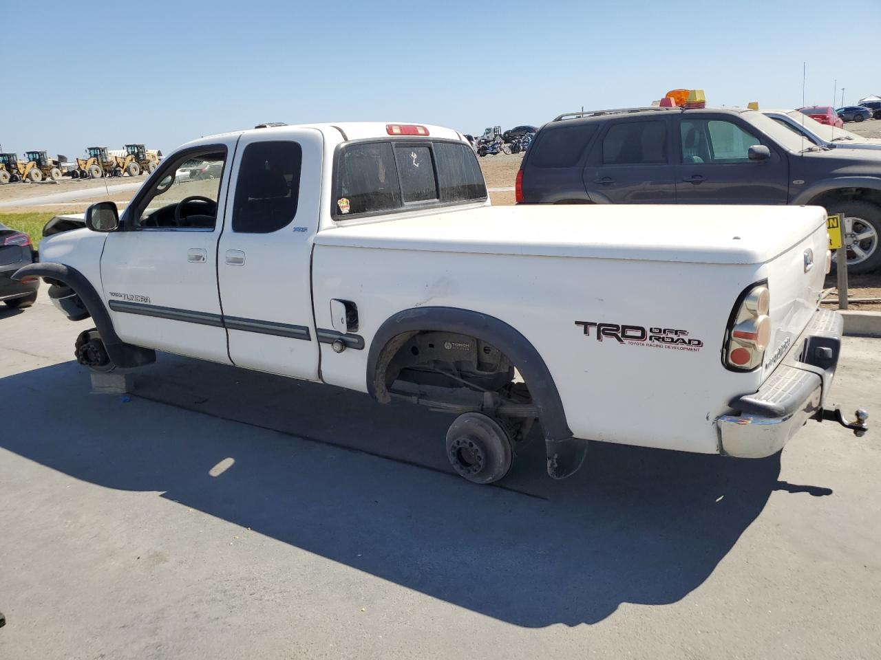 2002 Toyota Tundra Access Cab - Image 2