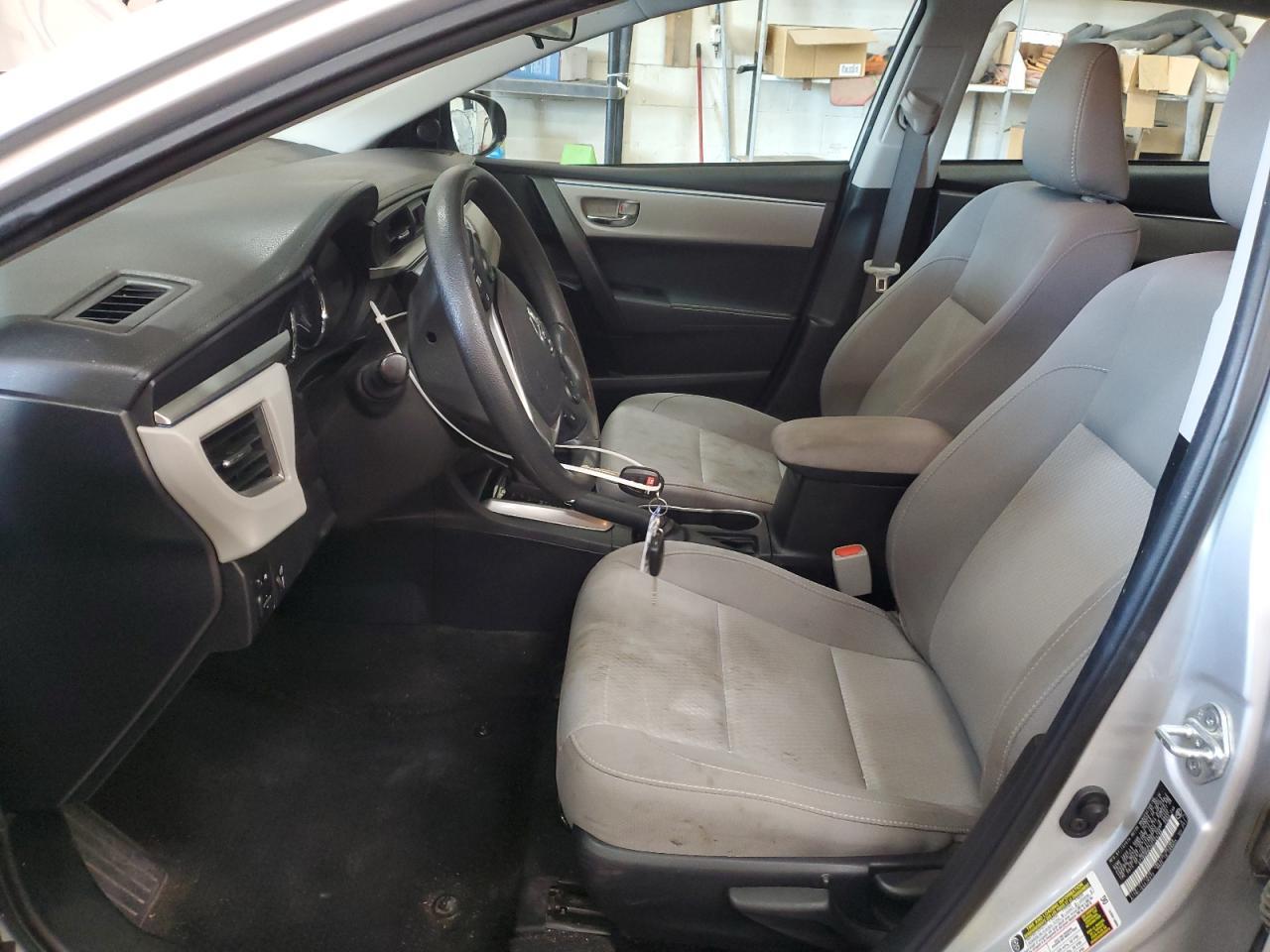 2016 Toyota Corolla L - Фото 7