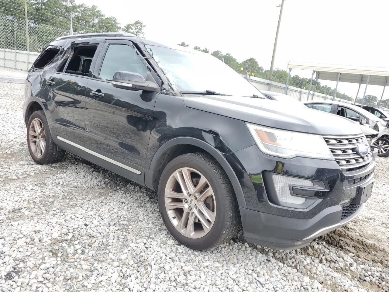 2017 Ford Explorer Xlt - Image 4
