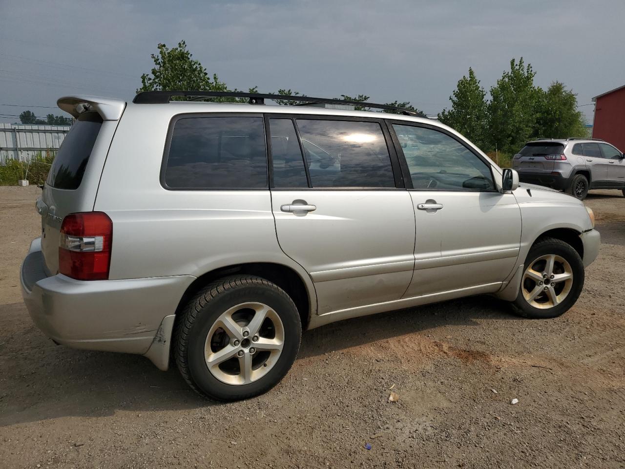 2005 Toyota Highlander Limited - Image 3