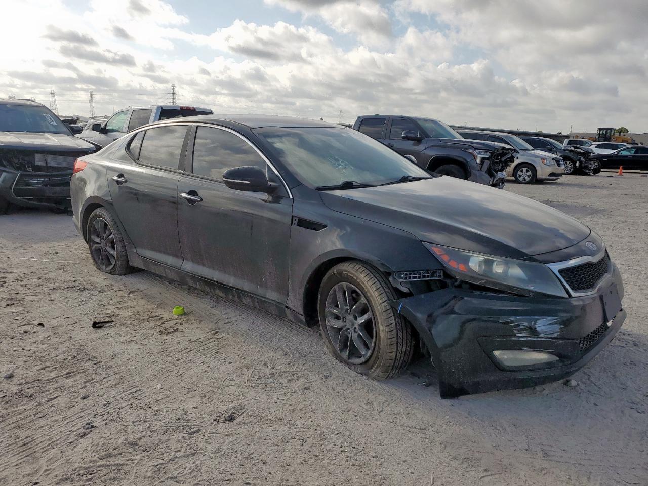 2013 Kia Optima Lx - Image 4