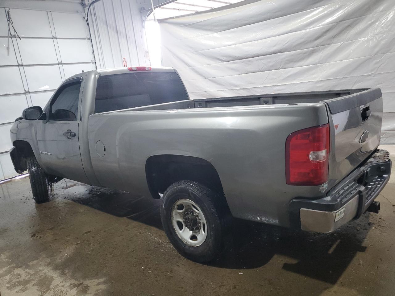 2009 Chevrolet Silverado K2500 Heavy Duty - Фото 2