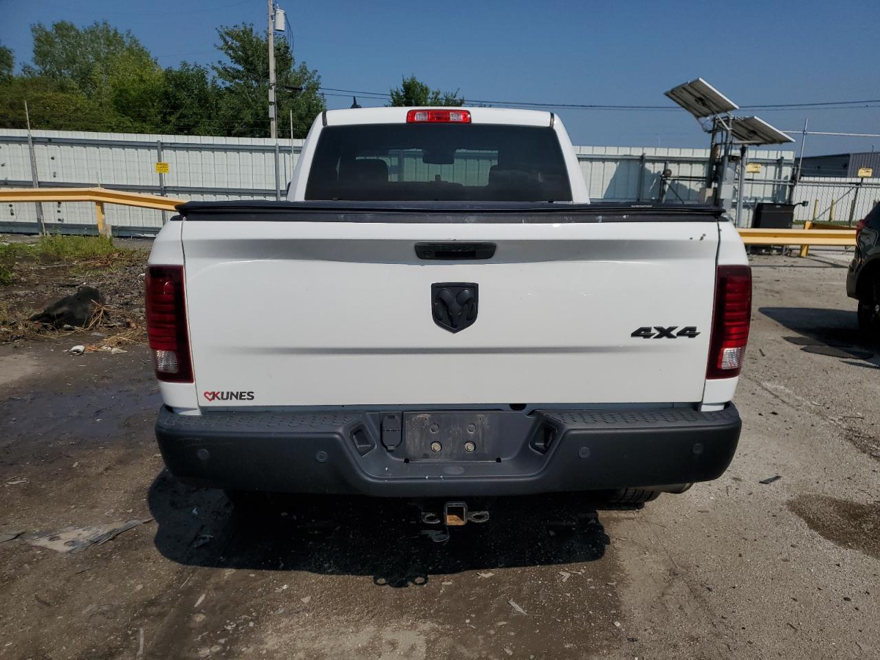 2021 Ram 1500 Classic Slt - Фото 6