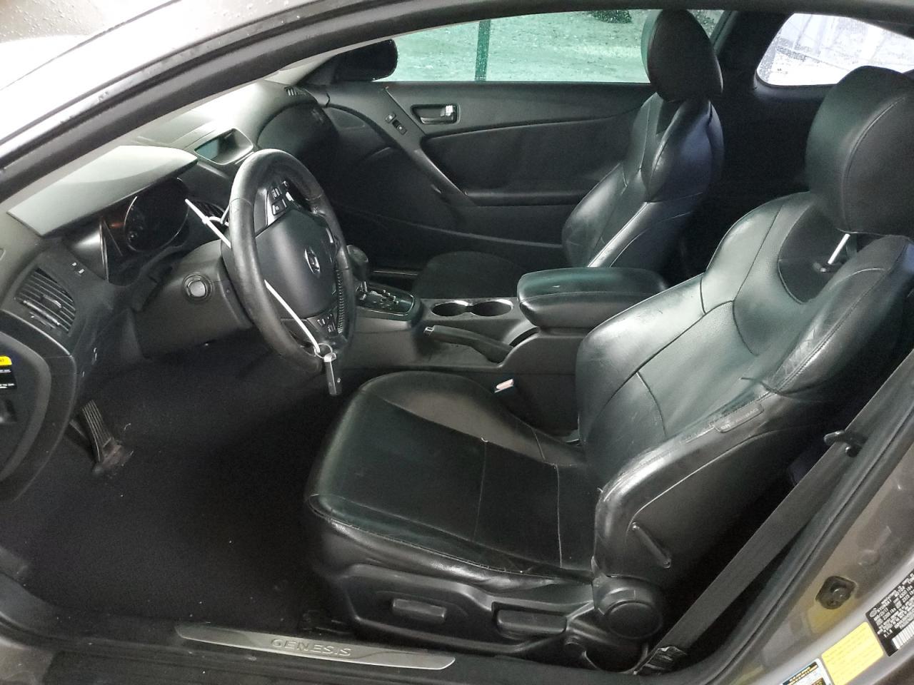 2011 Hyundai Genesis Coupe 3.8L - Фото 7