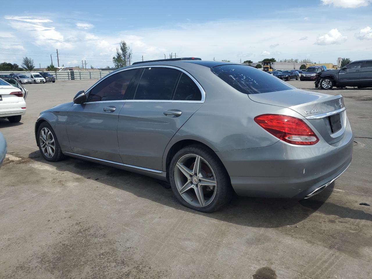 2016 Mercedes-Benz C 300 - Image 2