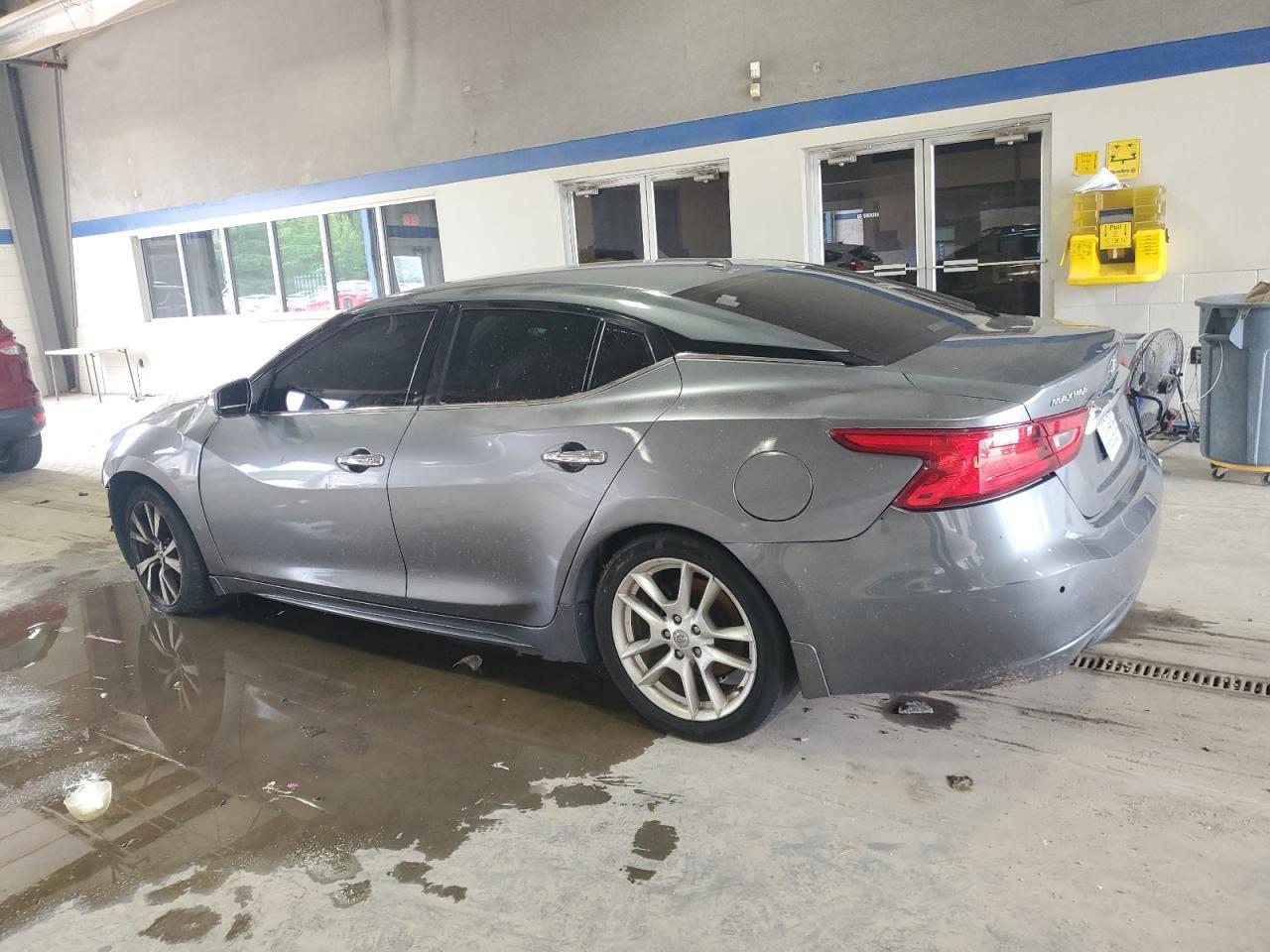 2017 Nissan Maxima 3.5S - Image 3