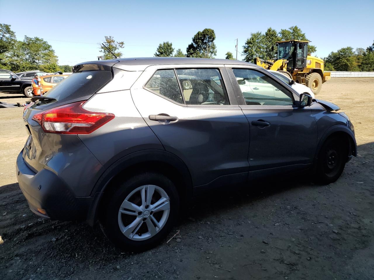 2020 Nissan Kicks S - Image 3