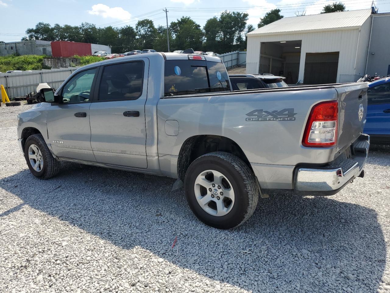 2019 Ram 1500 Tradesman - Фото 2