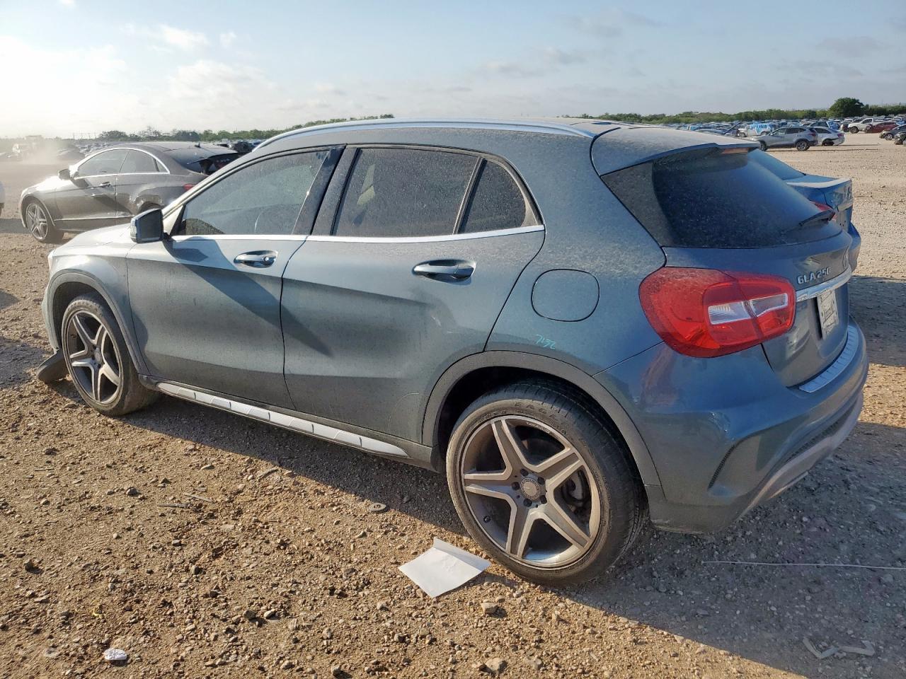 2015 Mercedes-Benz Gla 250 4Matic - Фото 2