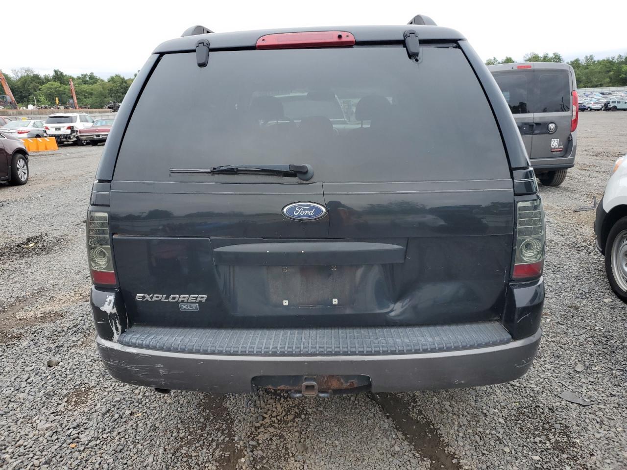 2003 Ford Explorer - Фото 6