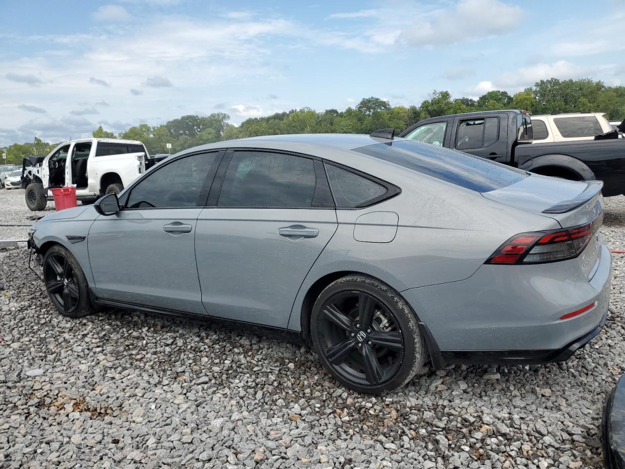 2024 Honda Accord Hybrid Sport-L - Image 2