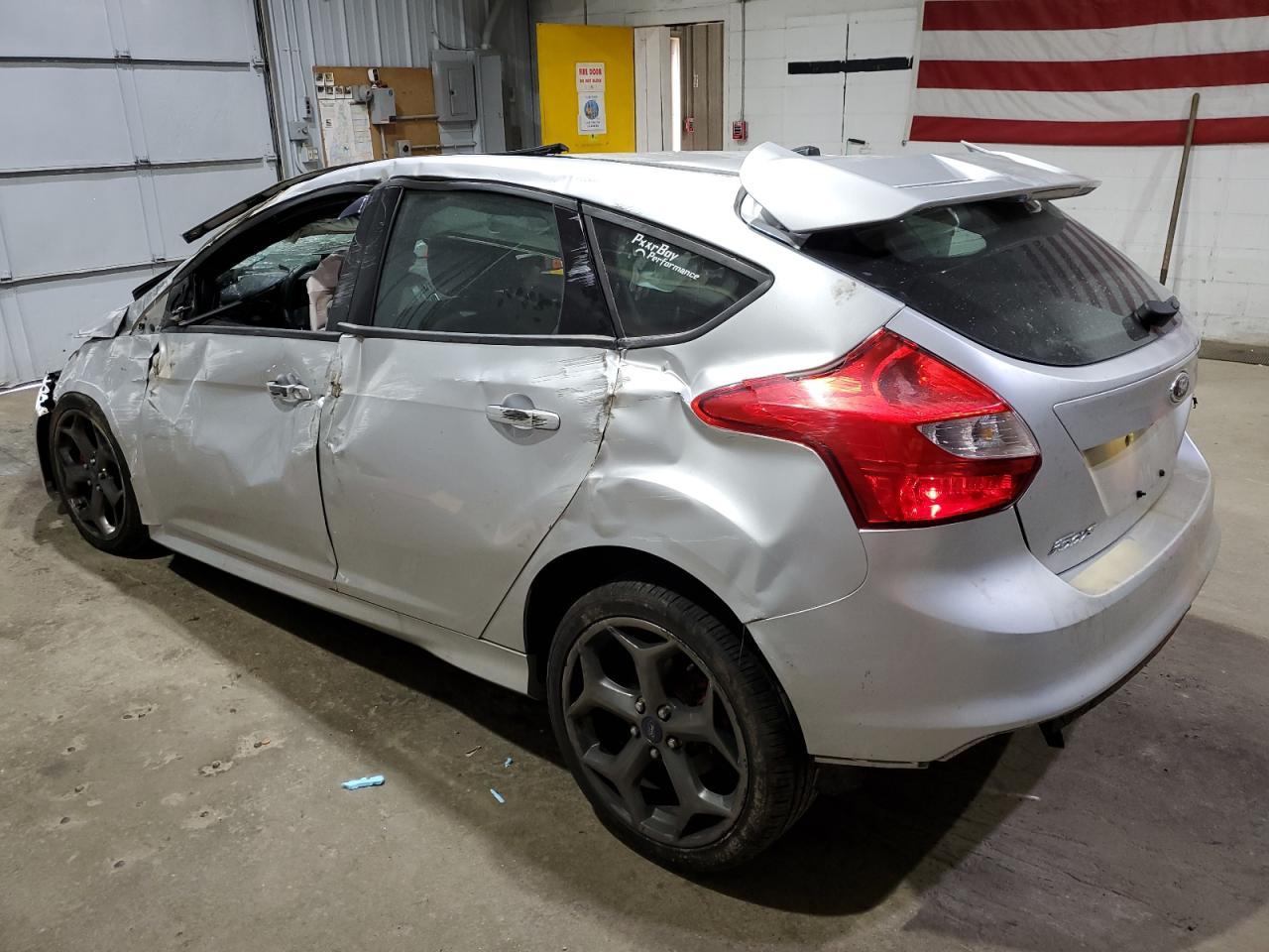 2014 Ford Focus St - Image 2