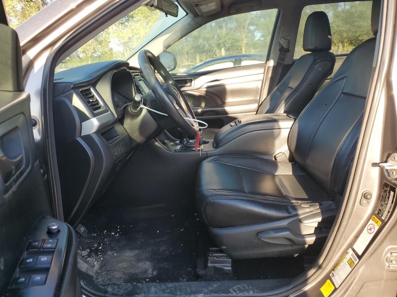 2016 Toyota Highlander Le - Фото 7