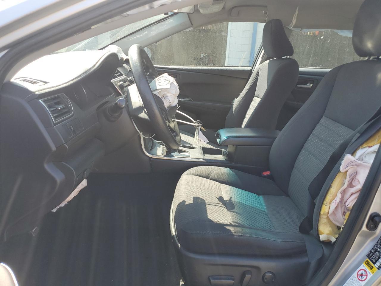 2016 Toyota Camry Le - Image 7
