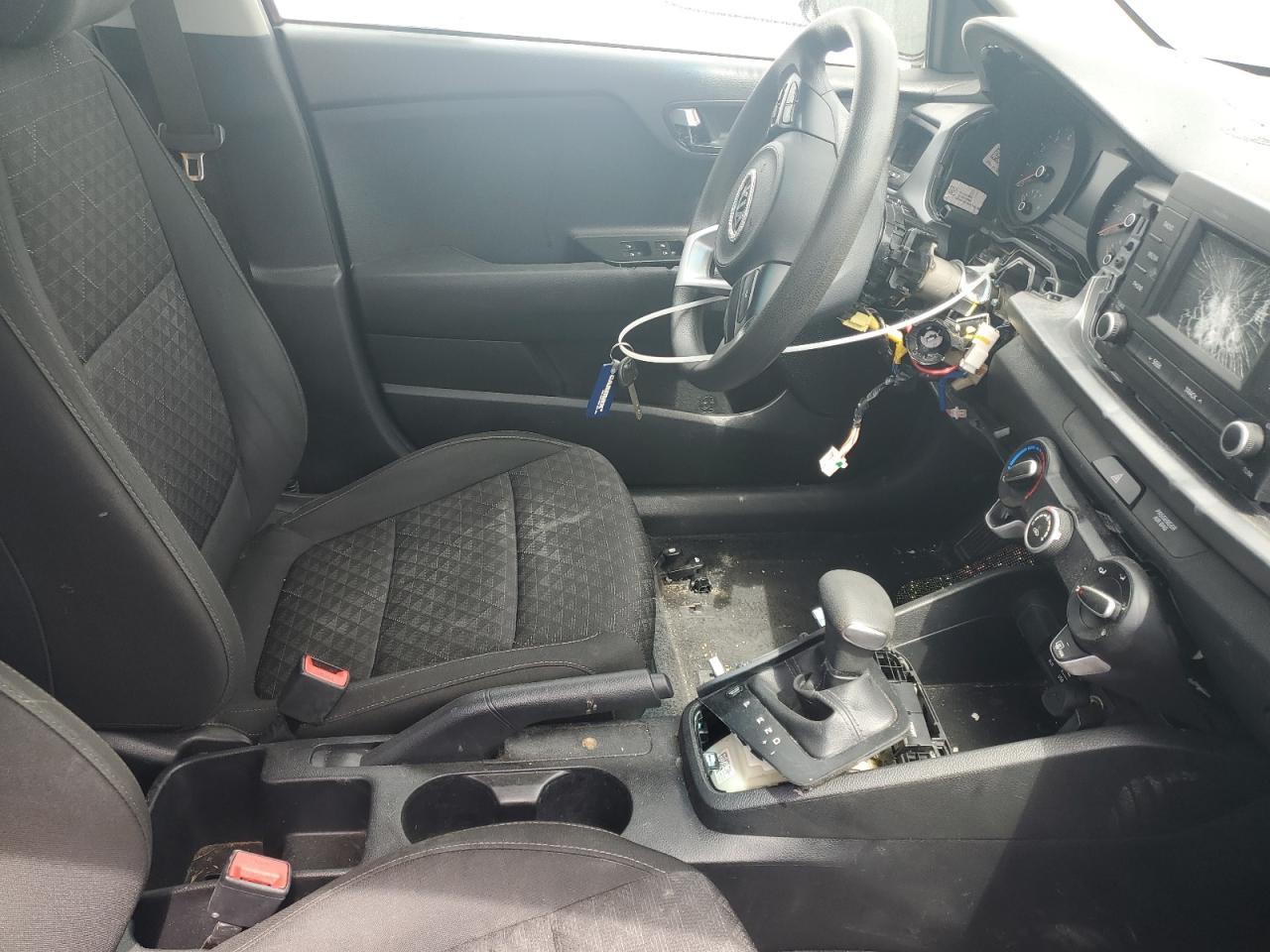 2019 Kia Rio S - Фото 7