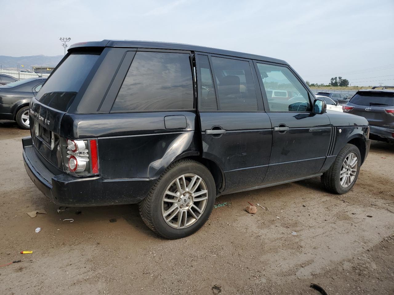 2010 Land Rover Range Rover Hse - Image 3