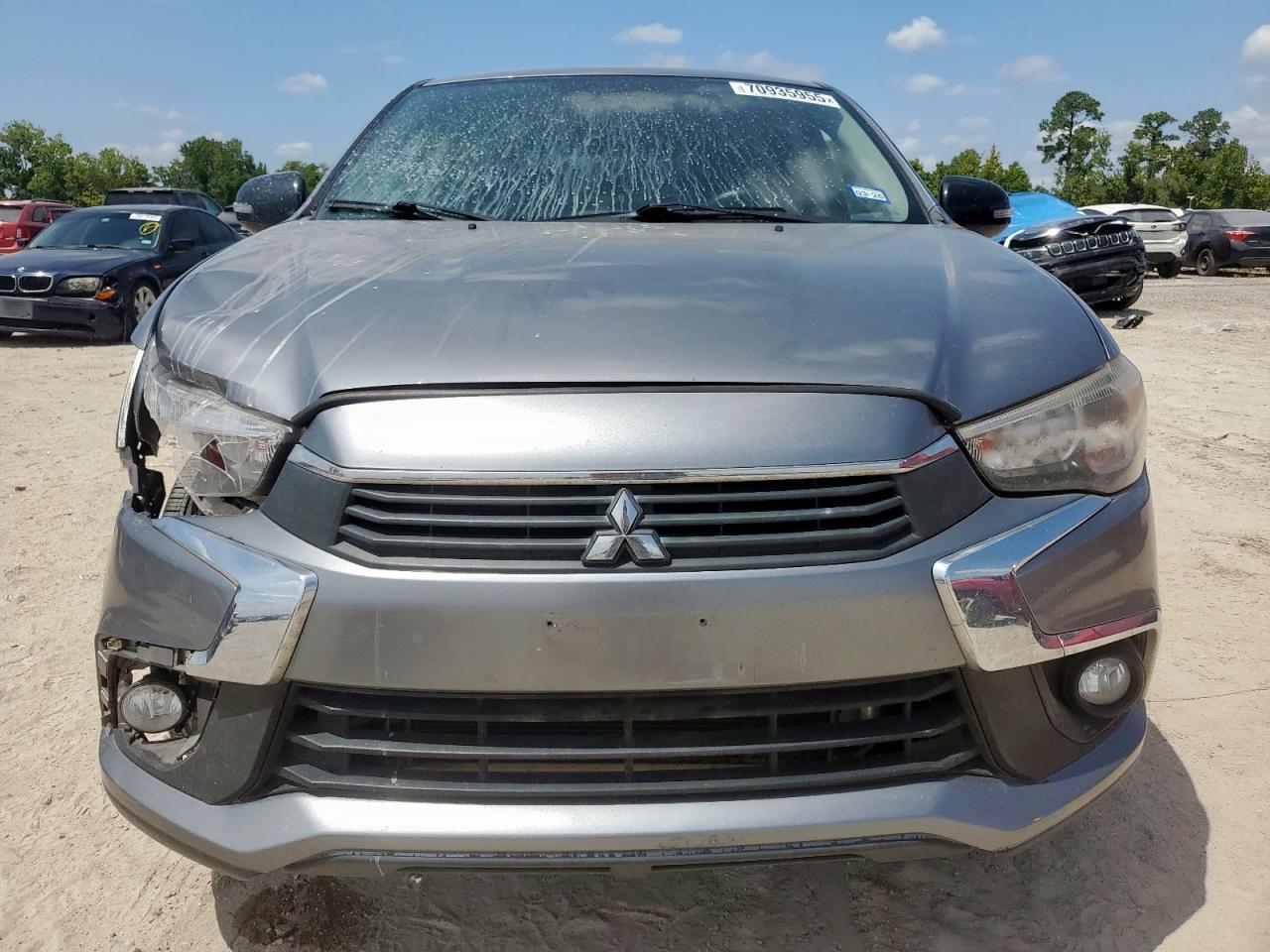 2017 Mitsubishi Outlander Sport Es - Image 5