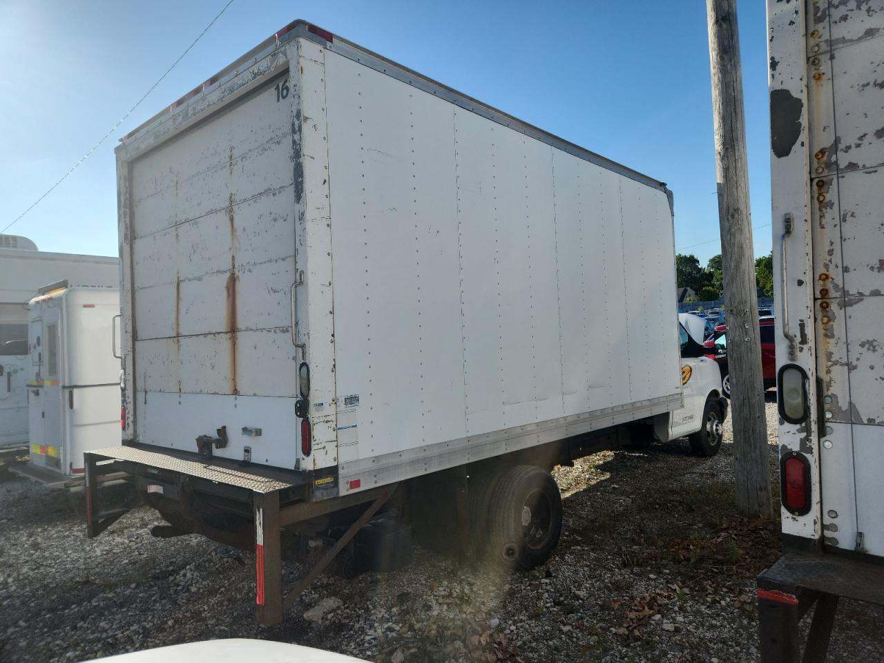 2011 Chevrolet Express G3500 - Image 3