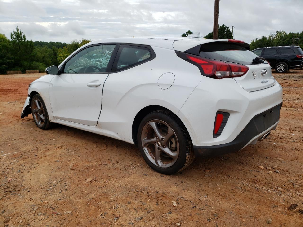 2019 Hyundai Veloster Base - Фото 2