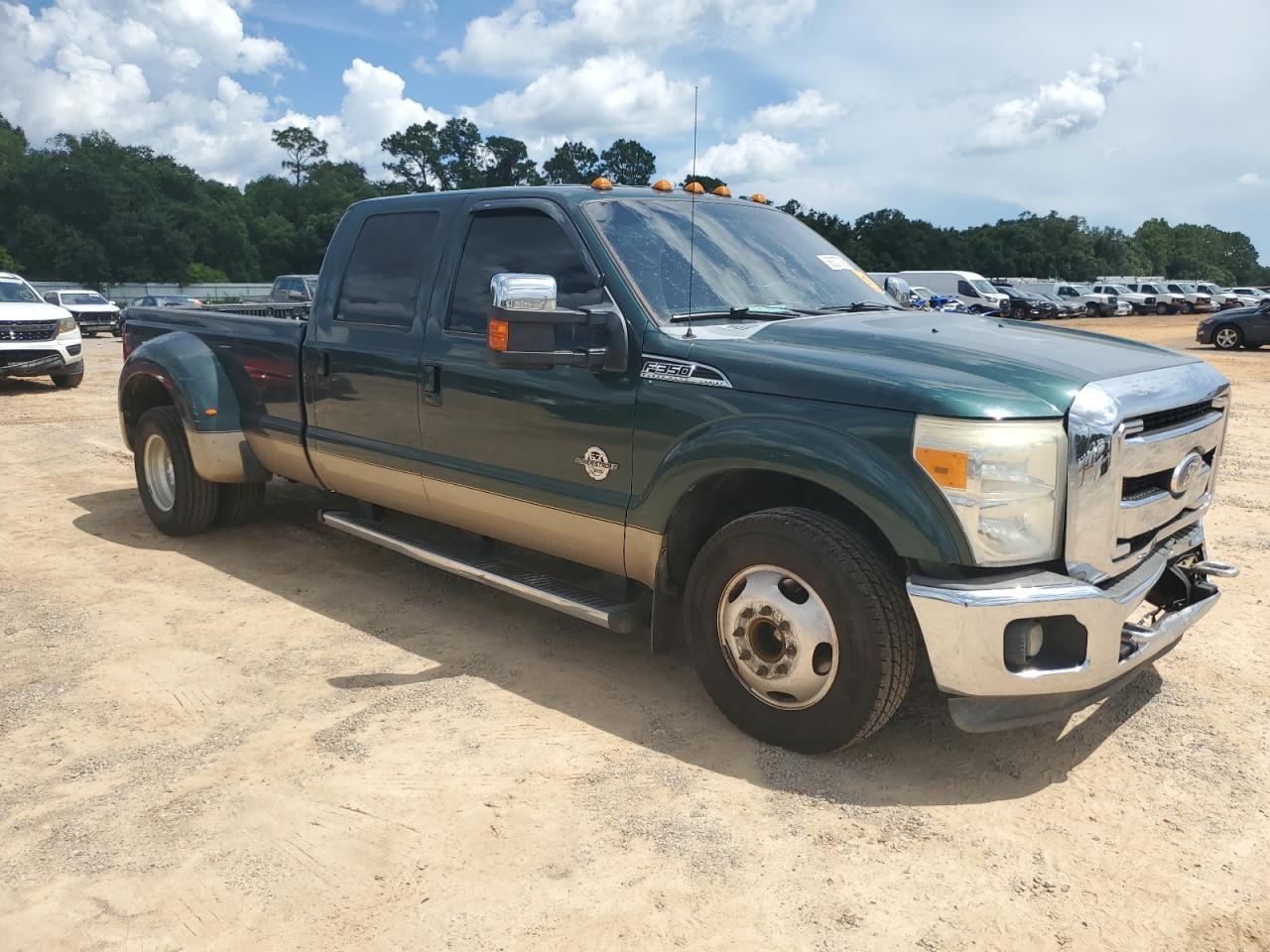 2011 Ford F350 Super Duty - Фото 4