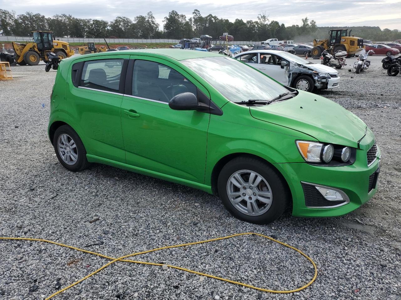2016 Chevrolet Sonic Rs - Фото 4