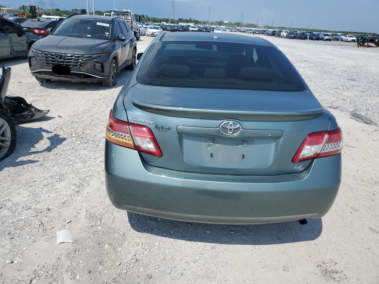 2010 Toyota Camry Base - Image 6