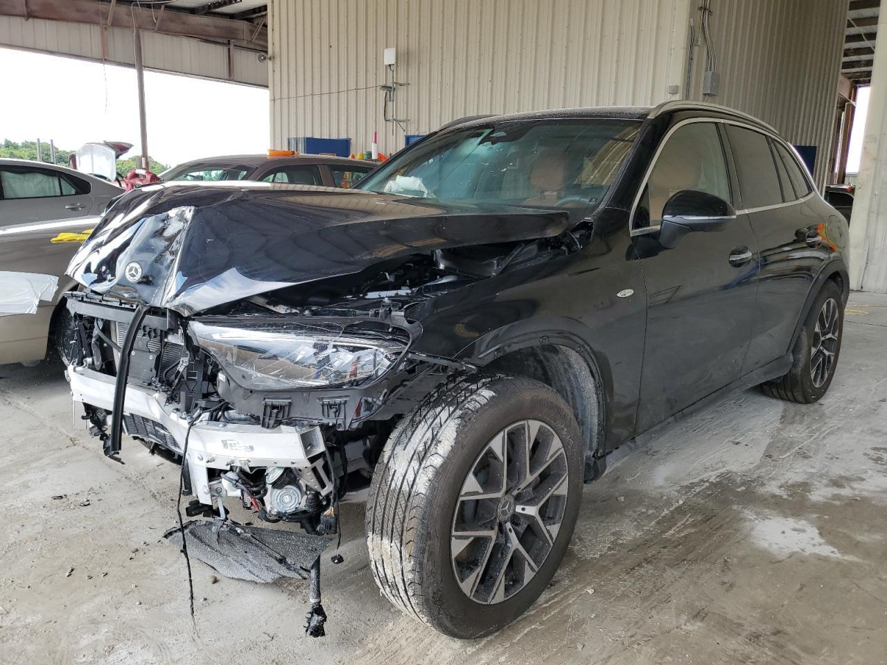 2025 Mercedes-Benz Glc 350E