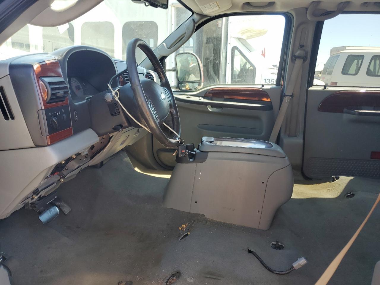 2006 Ford F350 Super Duty - Фото 7