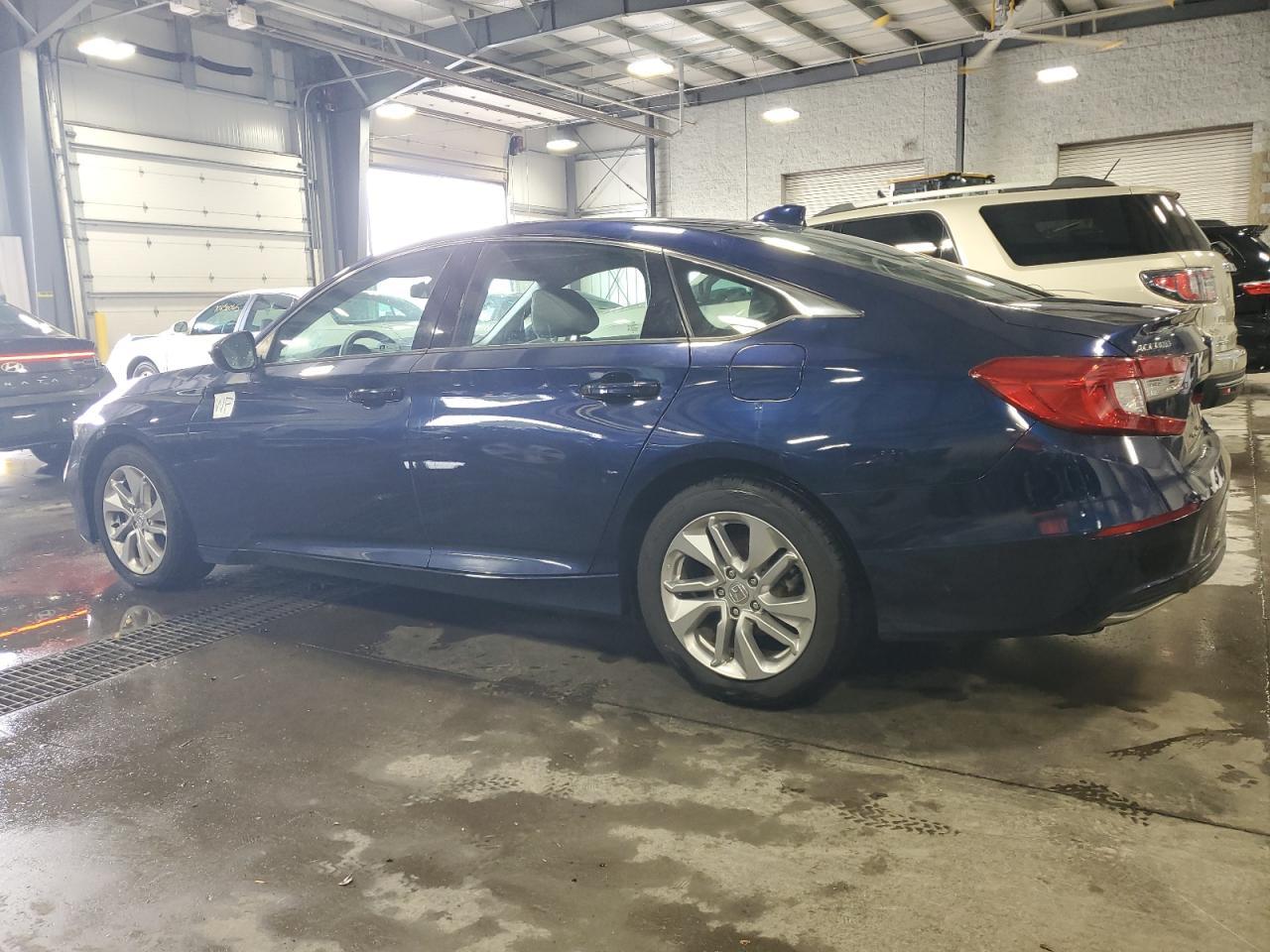 2020 Honda Accord Lx - Фото 2