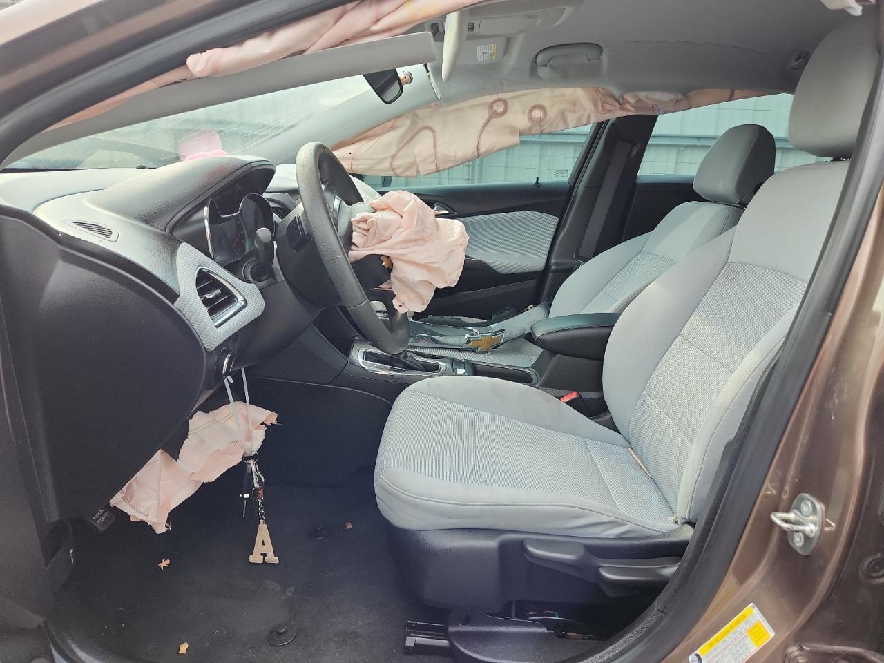 2019 Chevrolet Cruze Ls - Image 7