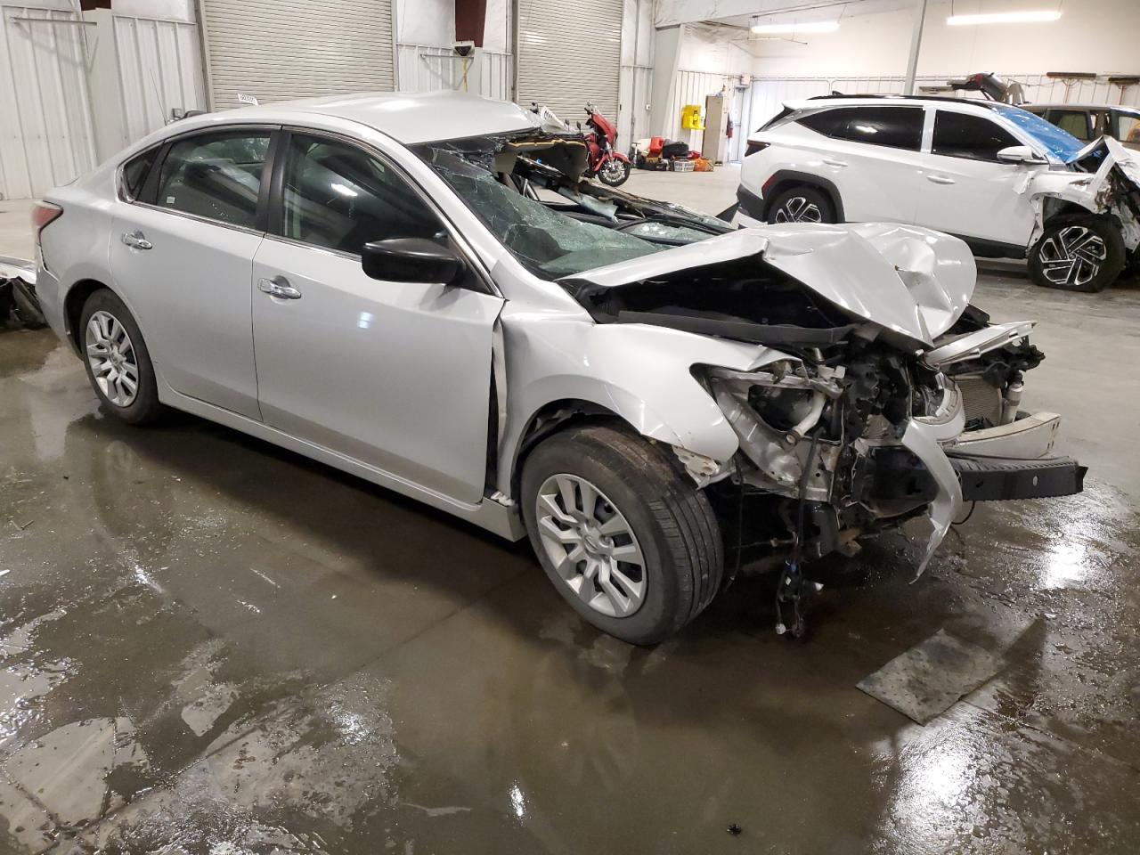 2015 Nissan Altima 2.5 - Фото 4
