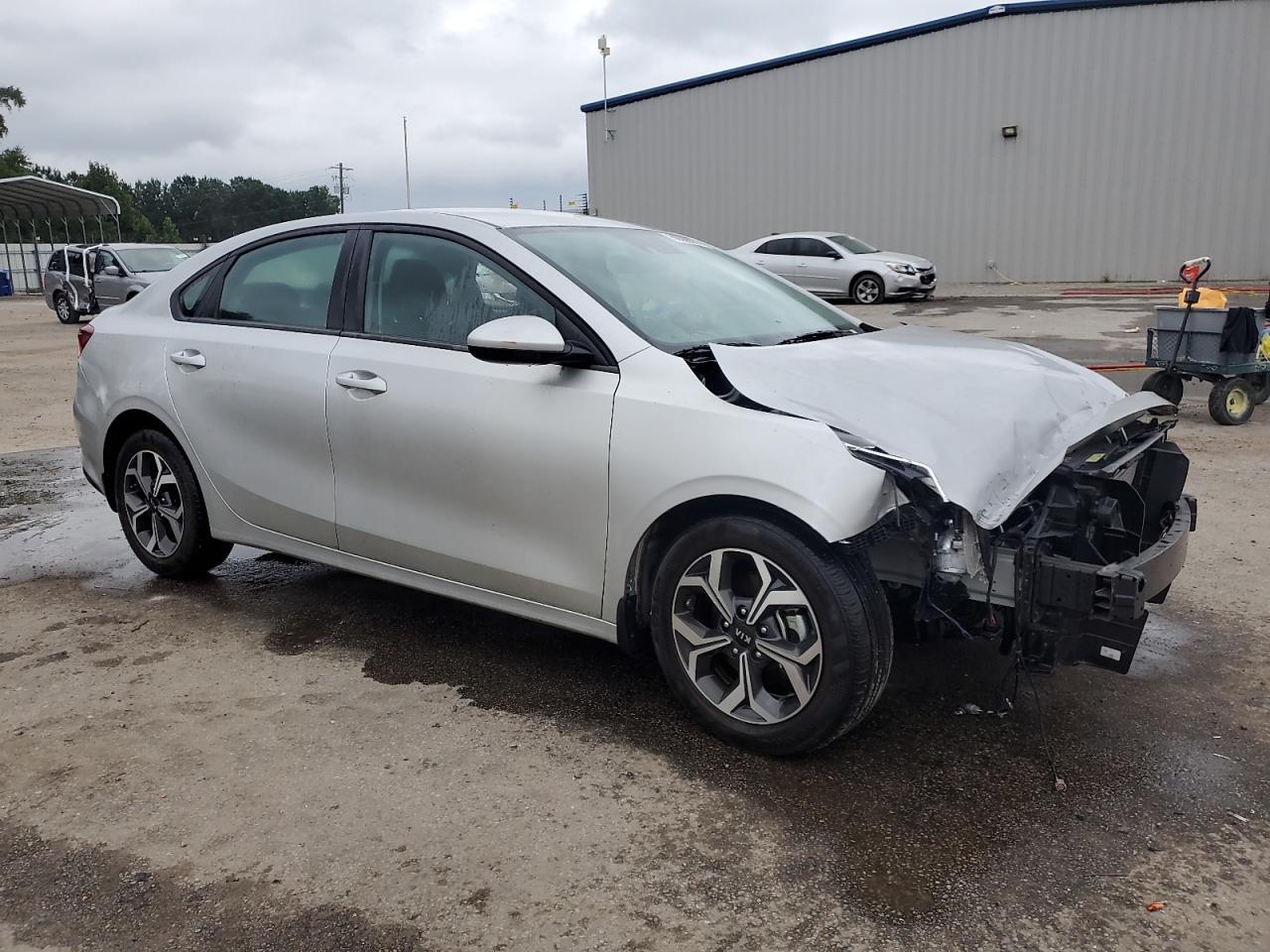 2021 Kia Forte Fe - Фото 4
