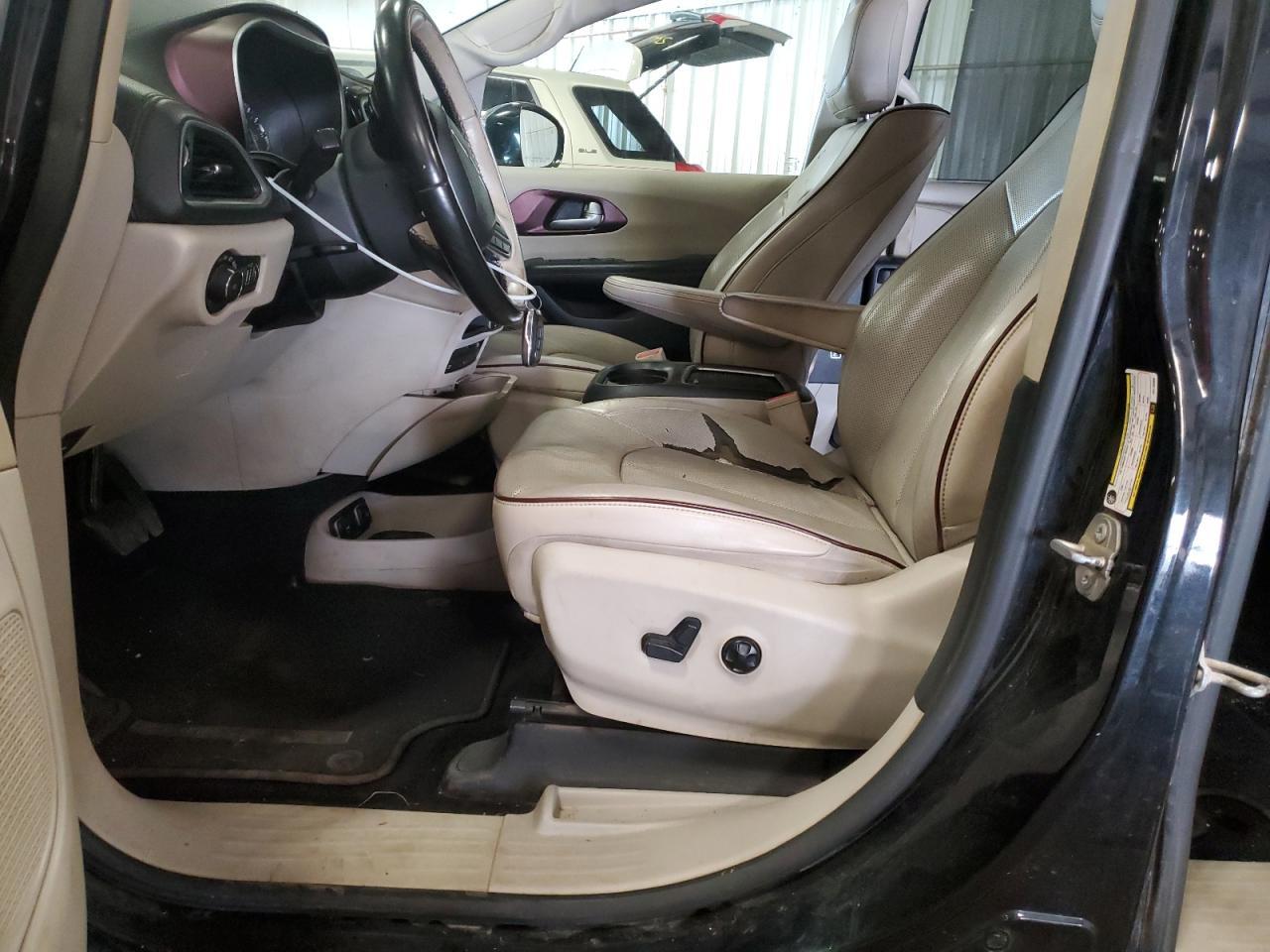 2018 Chrysler Pacifica Limited - Фото 7