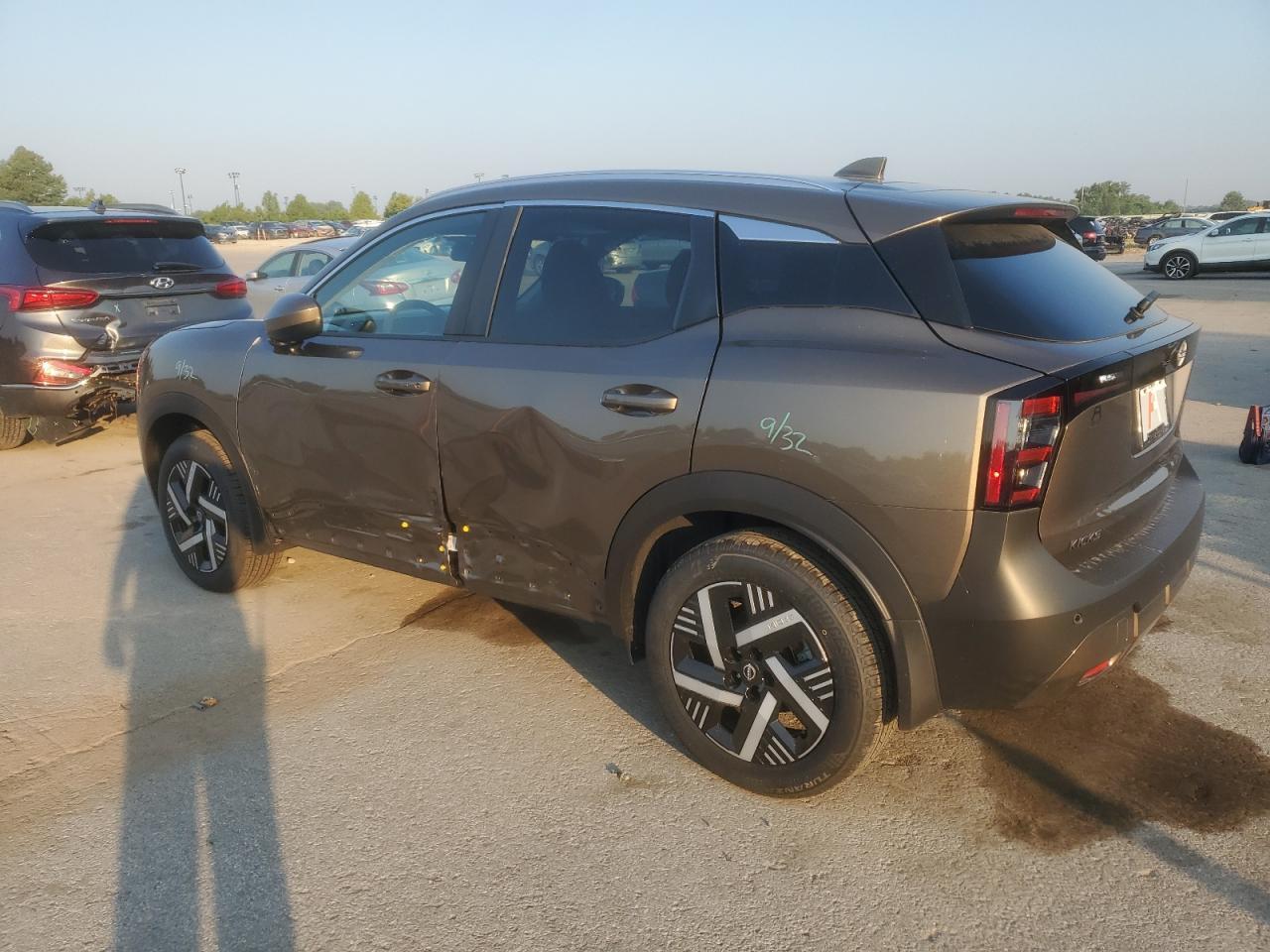 2025 Nissan Kicks Sv - Фото 2