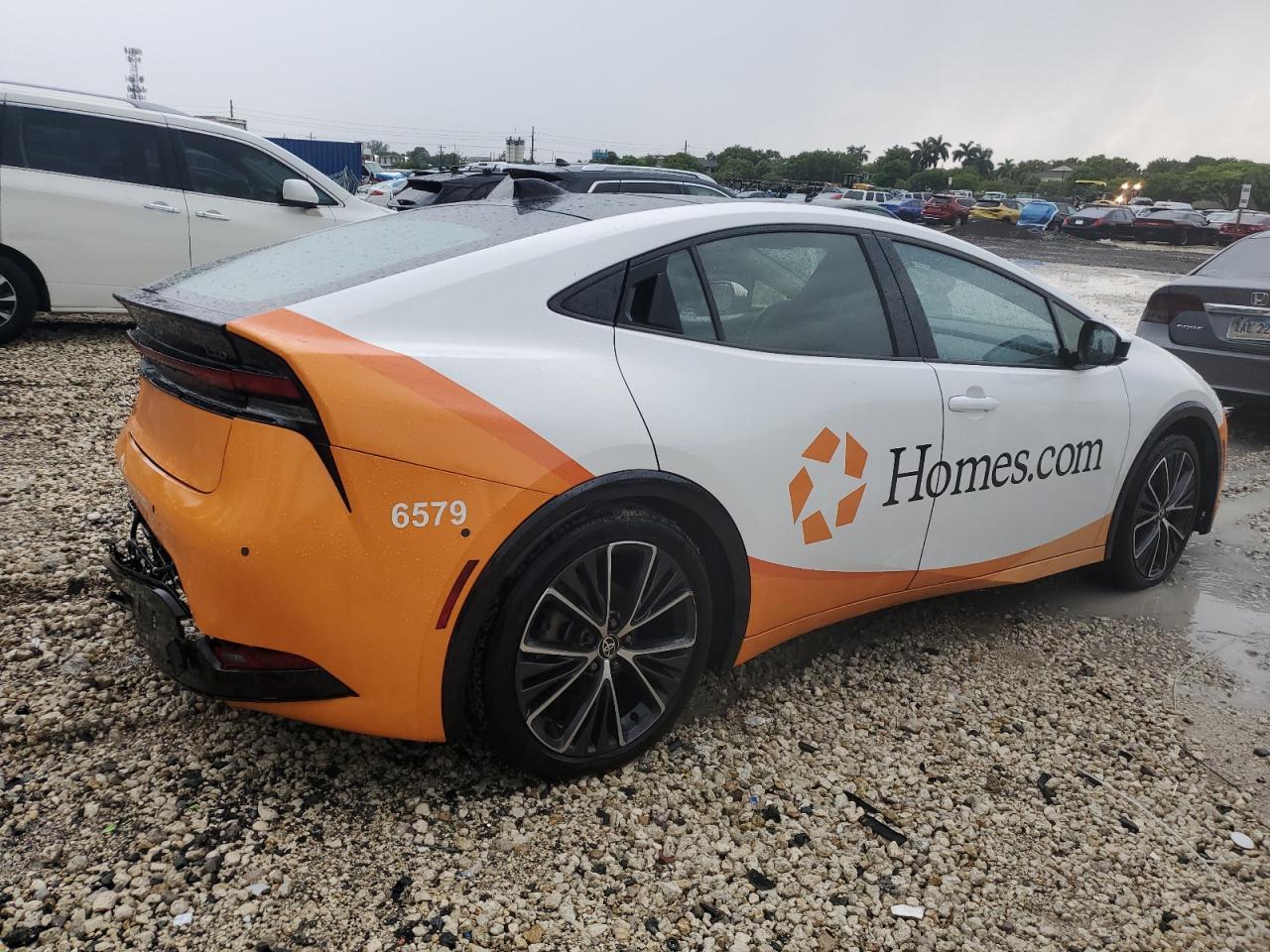 2023 Toyota Prius Le - Фото 3