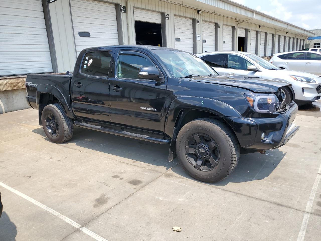 2015 Toyota Tacoma Double Cab Prerunner - Image 4