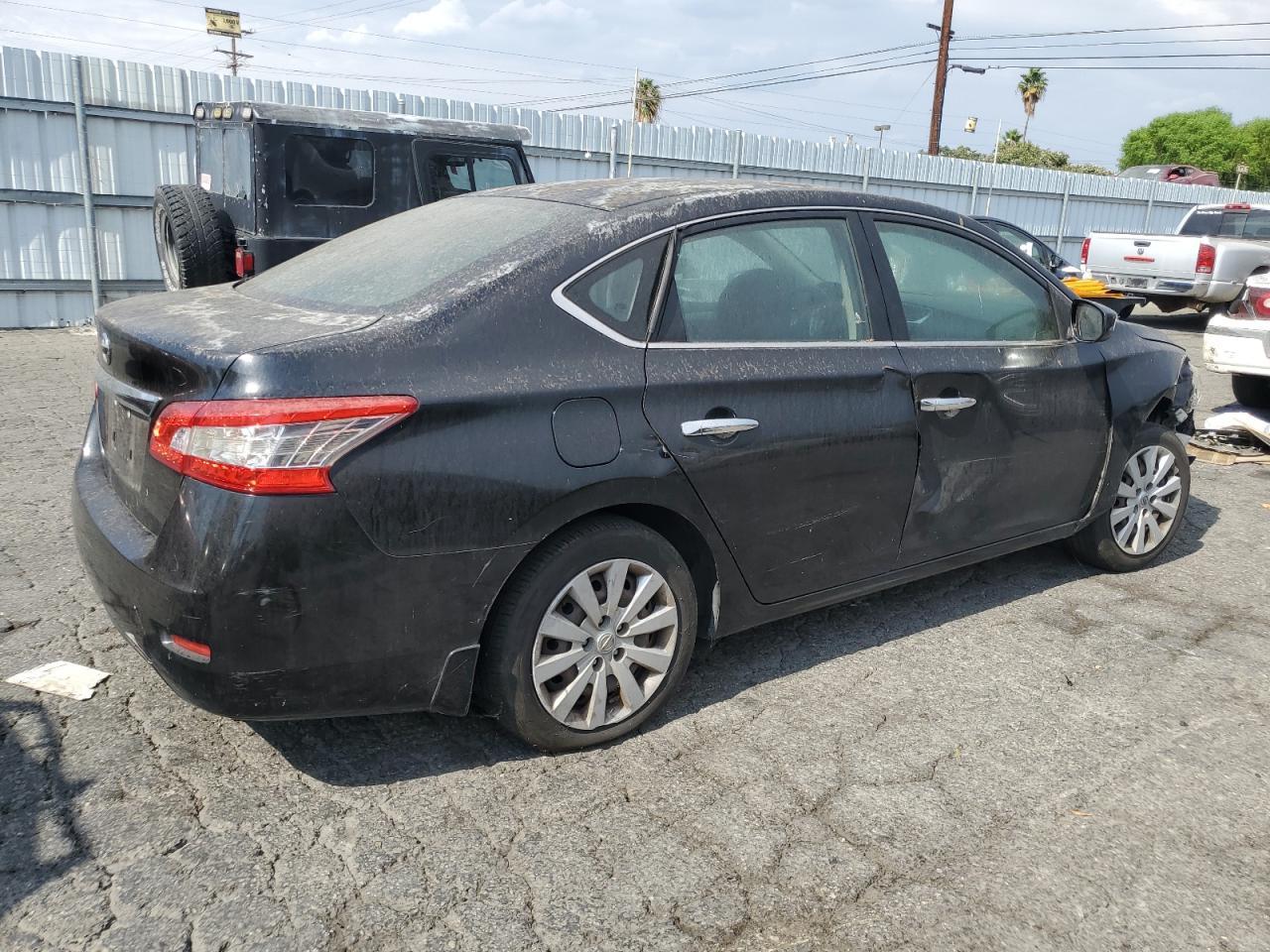 2015 Nissan Sentra S - Фото 3