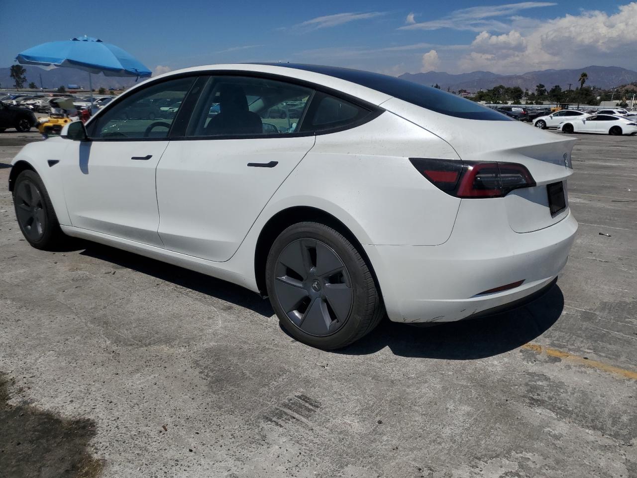2023 Tesla Model 3 - Image 2
