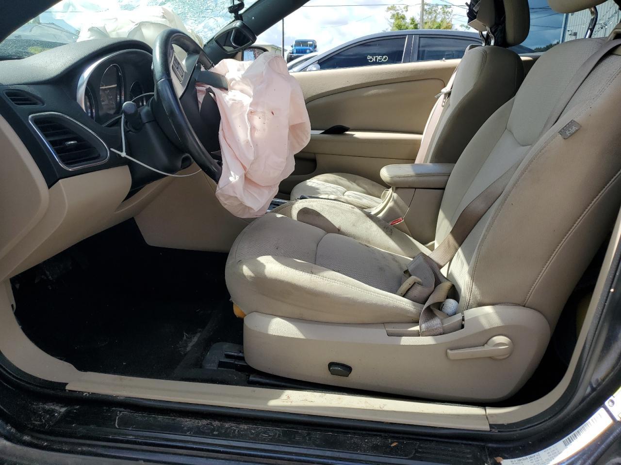 2011 Chrysler 200 Touring - Фото 7