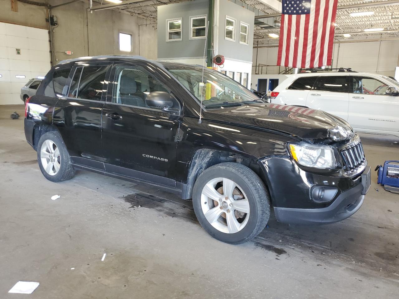2013 Jeep Compass Latitude - Фото 4