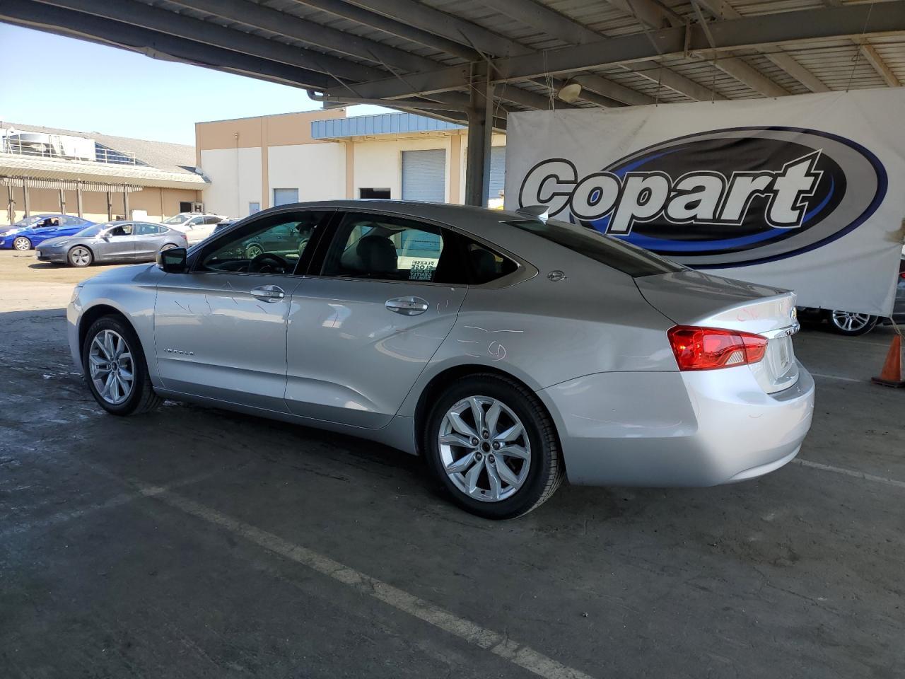 2019 Chevrolet Impala Lt - Фото 2