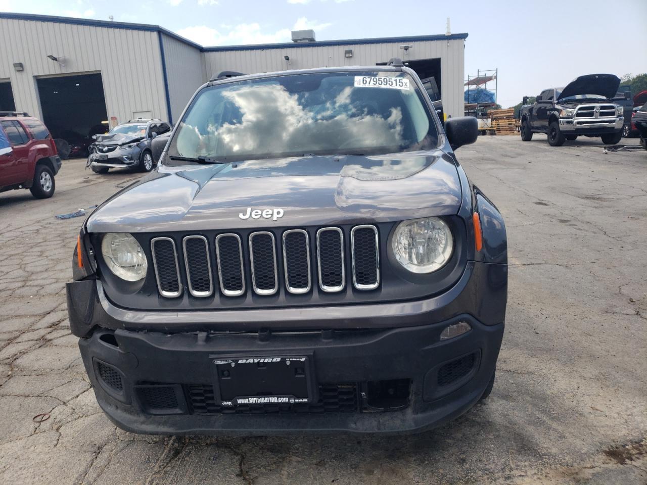 2017 Jeep Renegade Sport - Фото 5