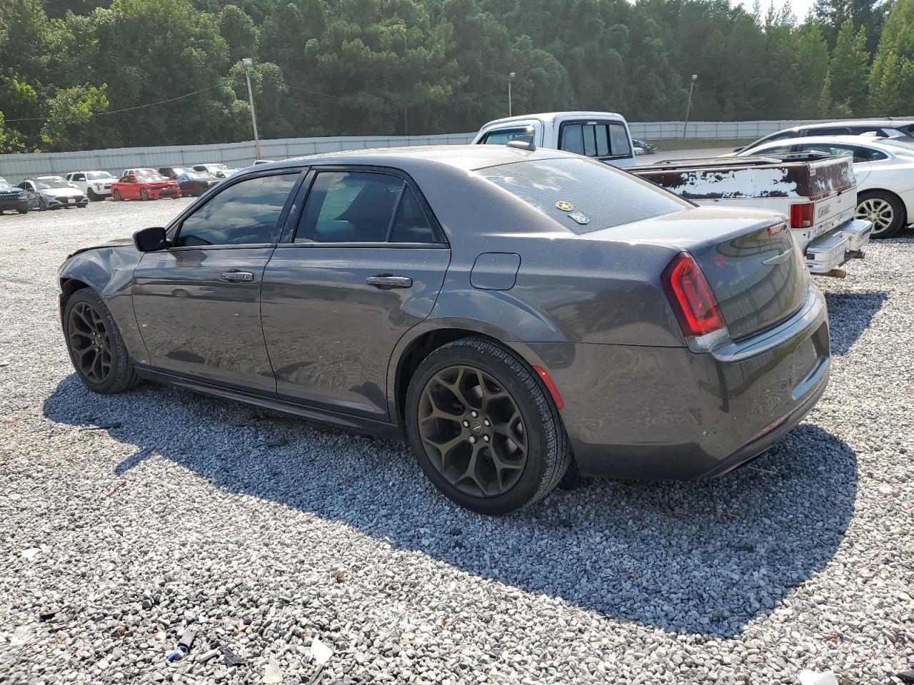 2016 Chrysler 300 S - Image 2