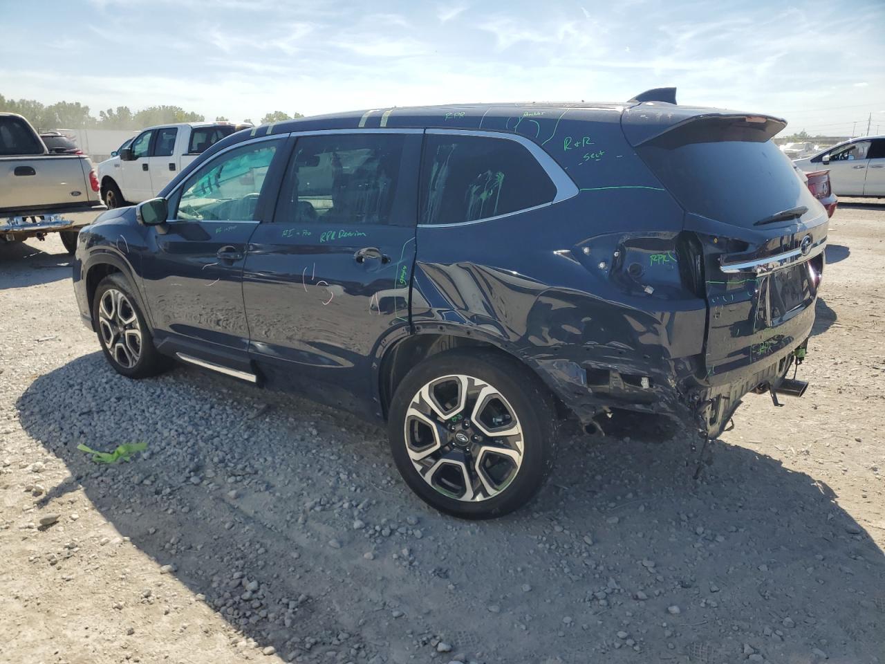 2023 Subaru Ascent Limited - Фото 2
