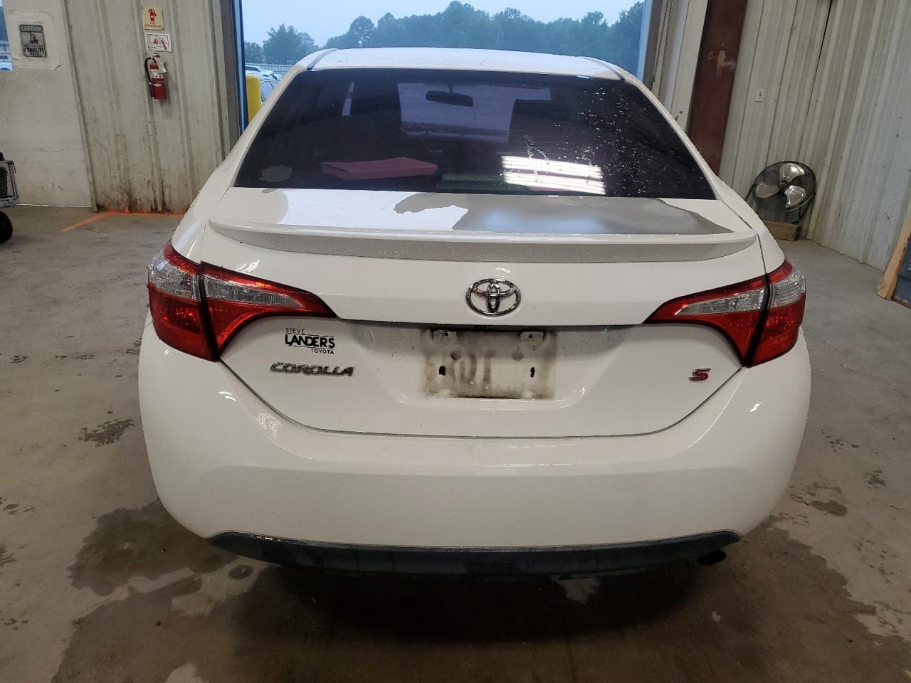 2015 Toyota Corolla L - Фото 6